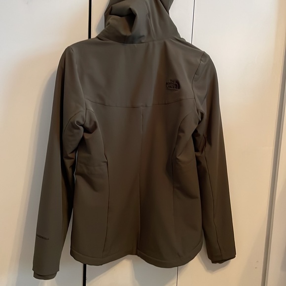 The North Face Women’s Lined Jacket - Picture 4 of 7